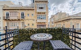 Traditional Maltese Town House In Floriana